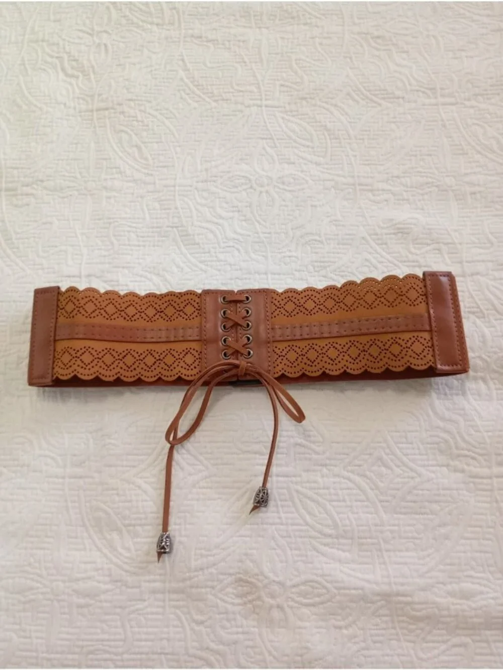 Brown Elastic Waist Cincher Belt Faux Leather Lace-Up Design & Metal Tip Accents
